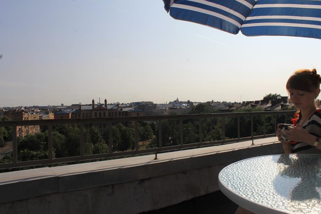 Cat-On-The-Roof Hotel Saint Petersburg Room photo